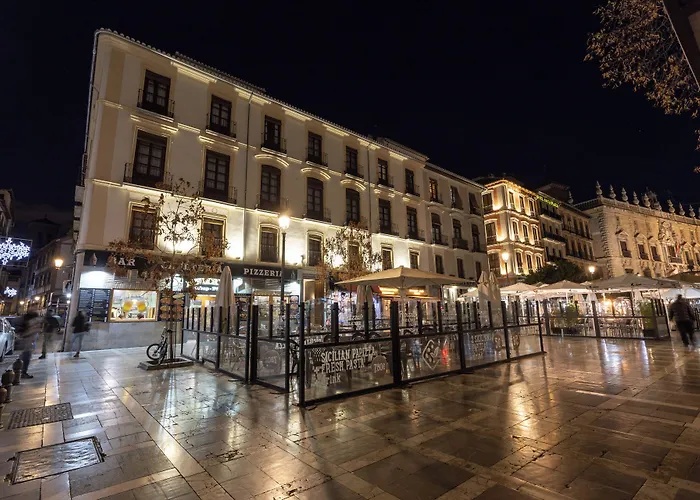 BiBo Suites Plaza Nueva Granada